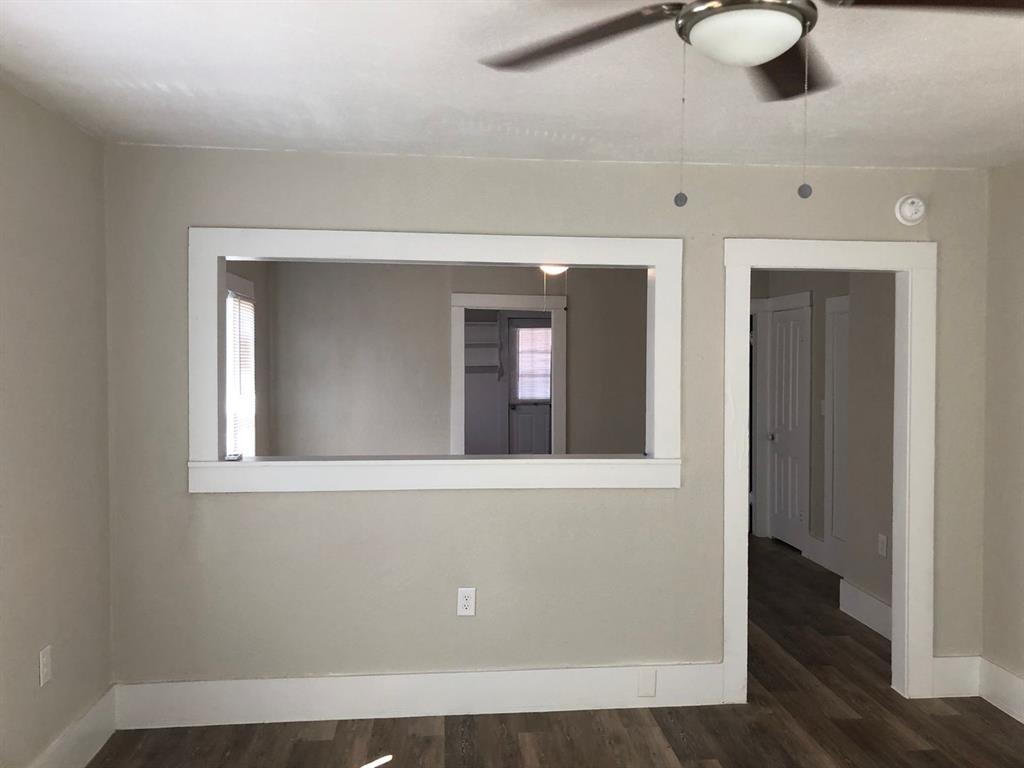 502 Cottonwood Street, Unit 1 Coleman, TX 76834 - Photo 3 of 16