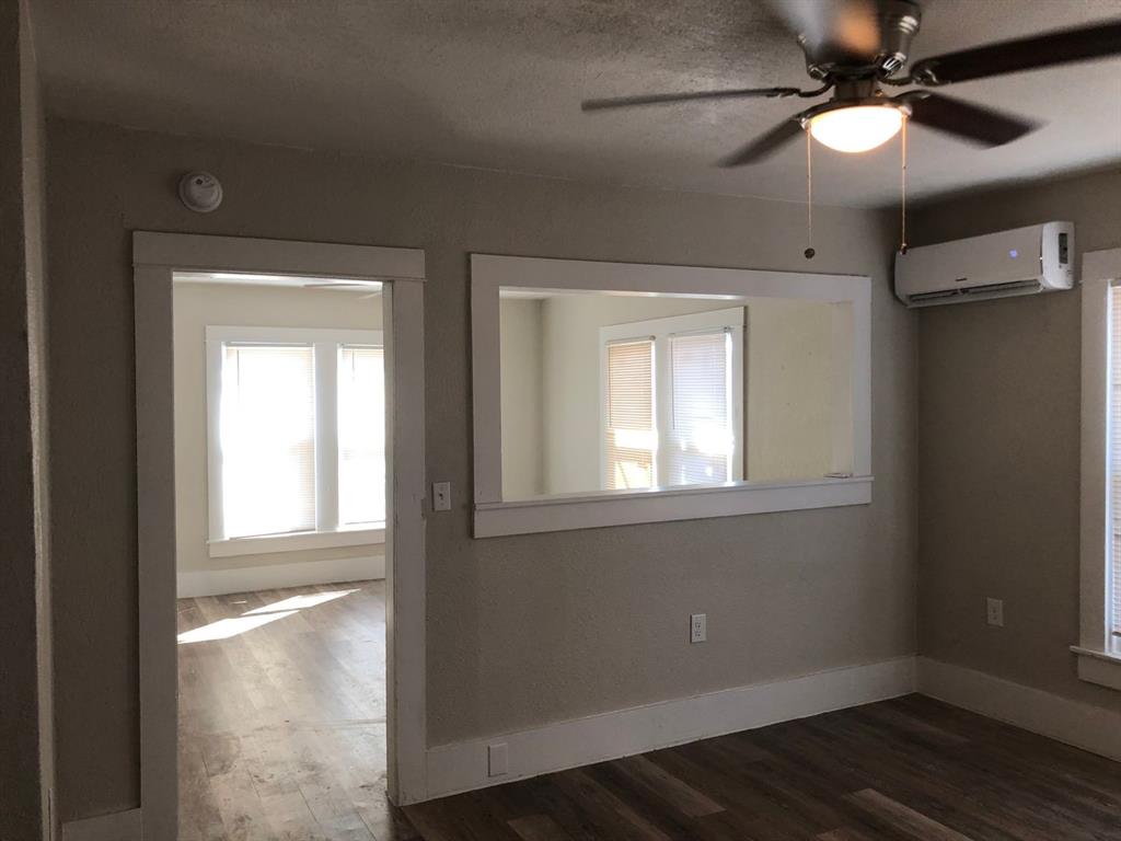 502 Cottonwood Street, Unit 1 Coleman, TX 76834 - Photo 5 of 16