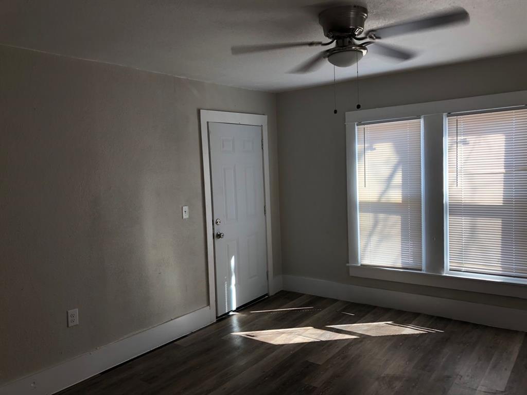 502 Cottonwood Street, Unit 1 Coleman, TX 76834 - Photo 7 of 16