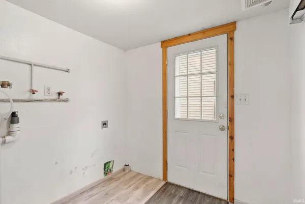 $100,000 | 770 South May Drive, Cromwell, IN 46732