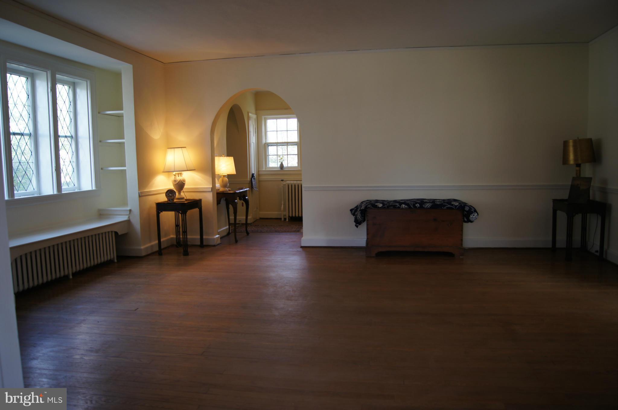 7101 Copeleigh Road Baltimore, MD 21212 - Photo 3 of 30 a view of a livingroom with furniture and windows