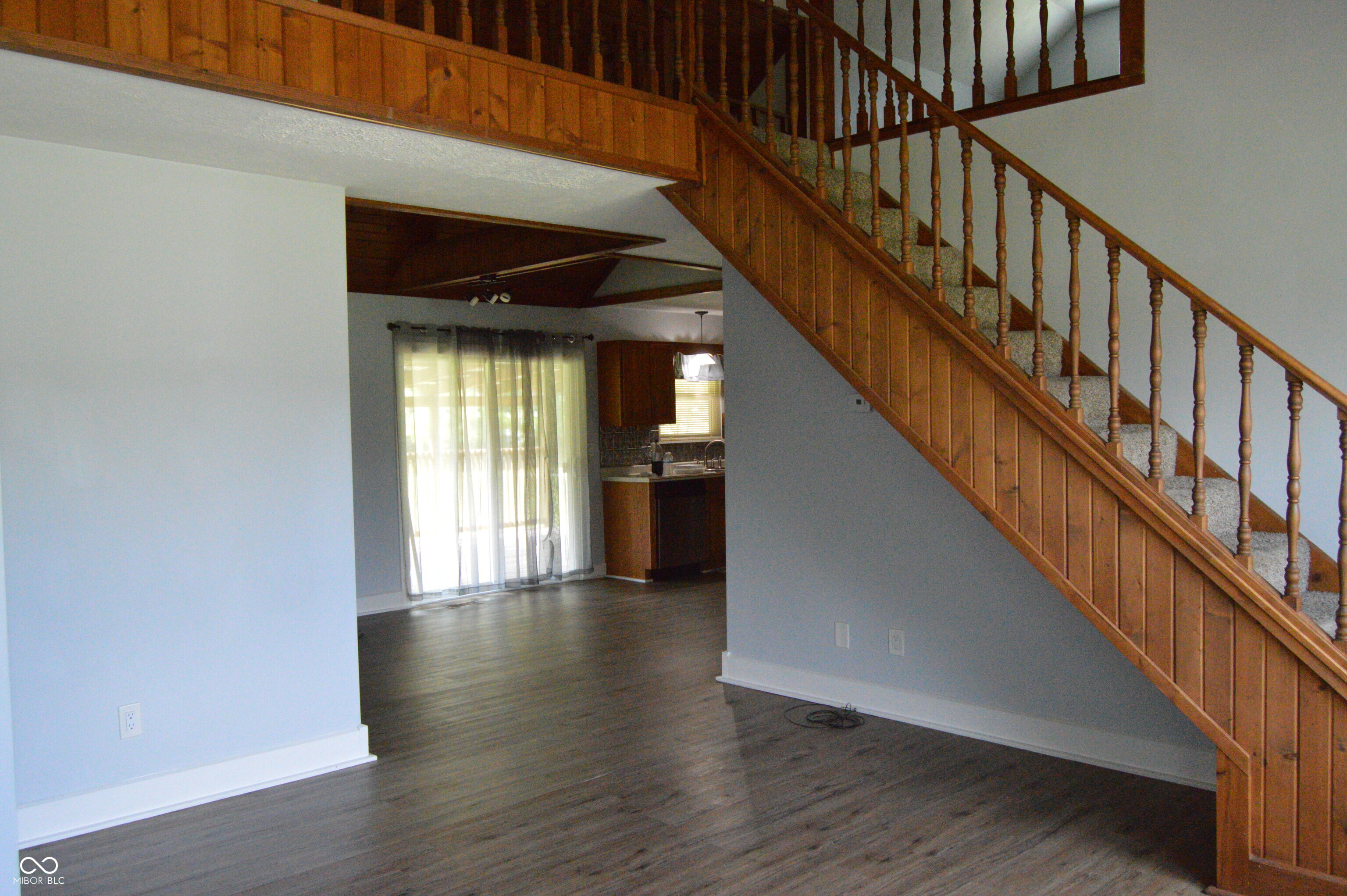 7356 Robertson Road Trafalgar, IN 46181 - Photo 3 of 22 Gallery Image 3