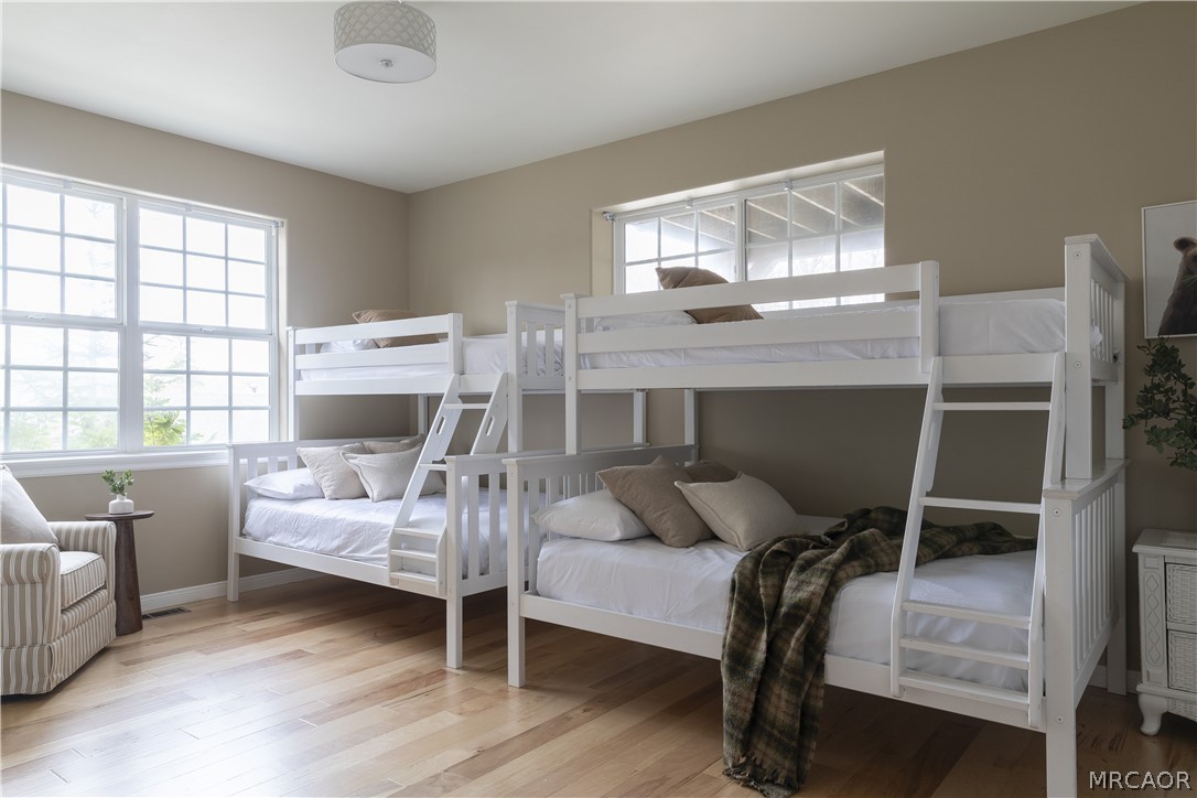 28537 North Shore Road Lake Arrowhead, CA 92352 - Photo 18 of 32