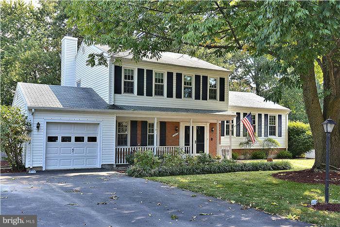 17317 Hughes Road Poolesville, MD 20837 - Photo 1 of 29 Exterior (Front)