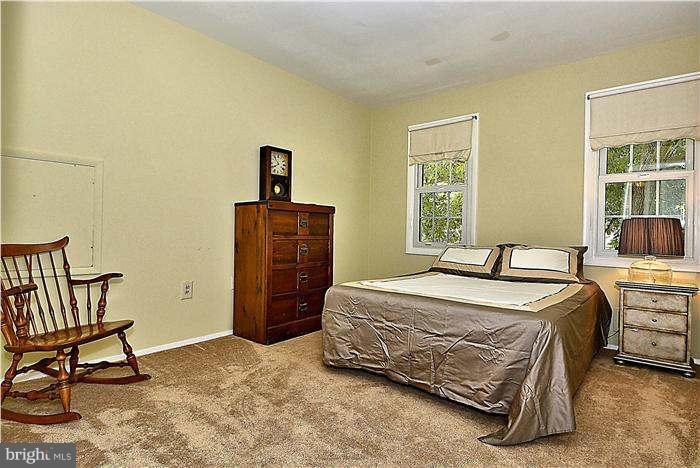 17317 Hughes Road Poolesville, MD 20837 - Photo 16 of 29 Bedroom