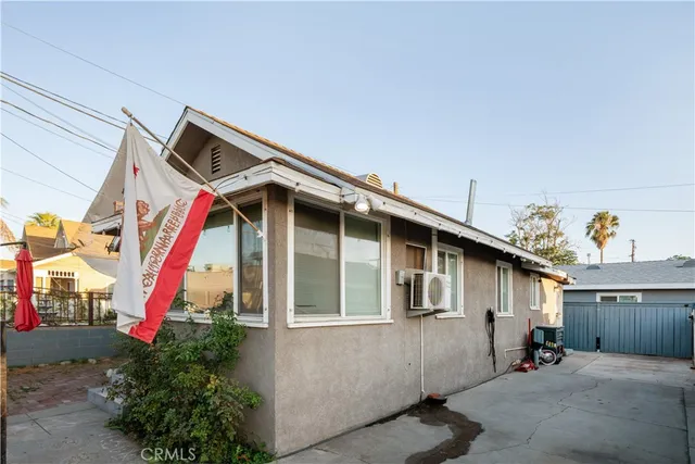 $439,900 | 310 East Center Street, Pomona, CA 91767