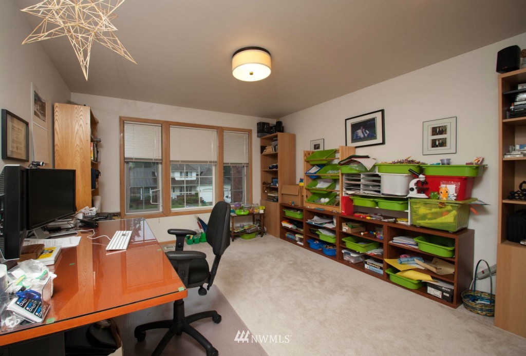 18609 139th Way Southeast Renton, WA 98058 - Photo 15 of 21 Gallery Image 15