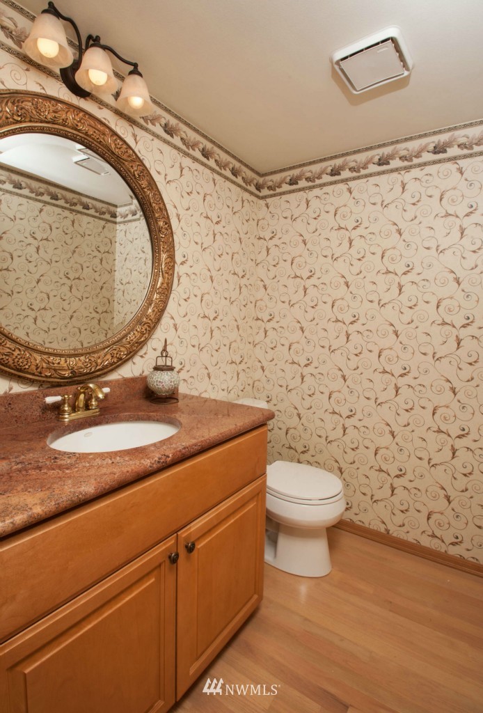 18609 139th Way Southeast Renton, WA 98058 - Photo 10 of 21 Gallery Image 10