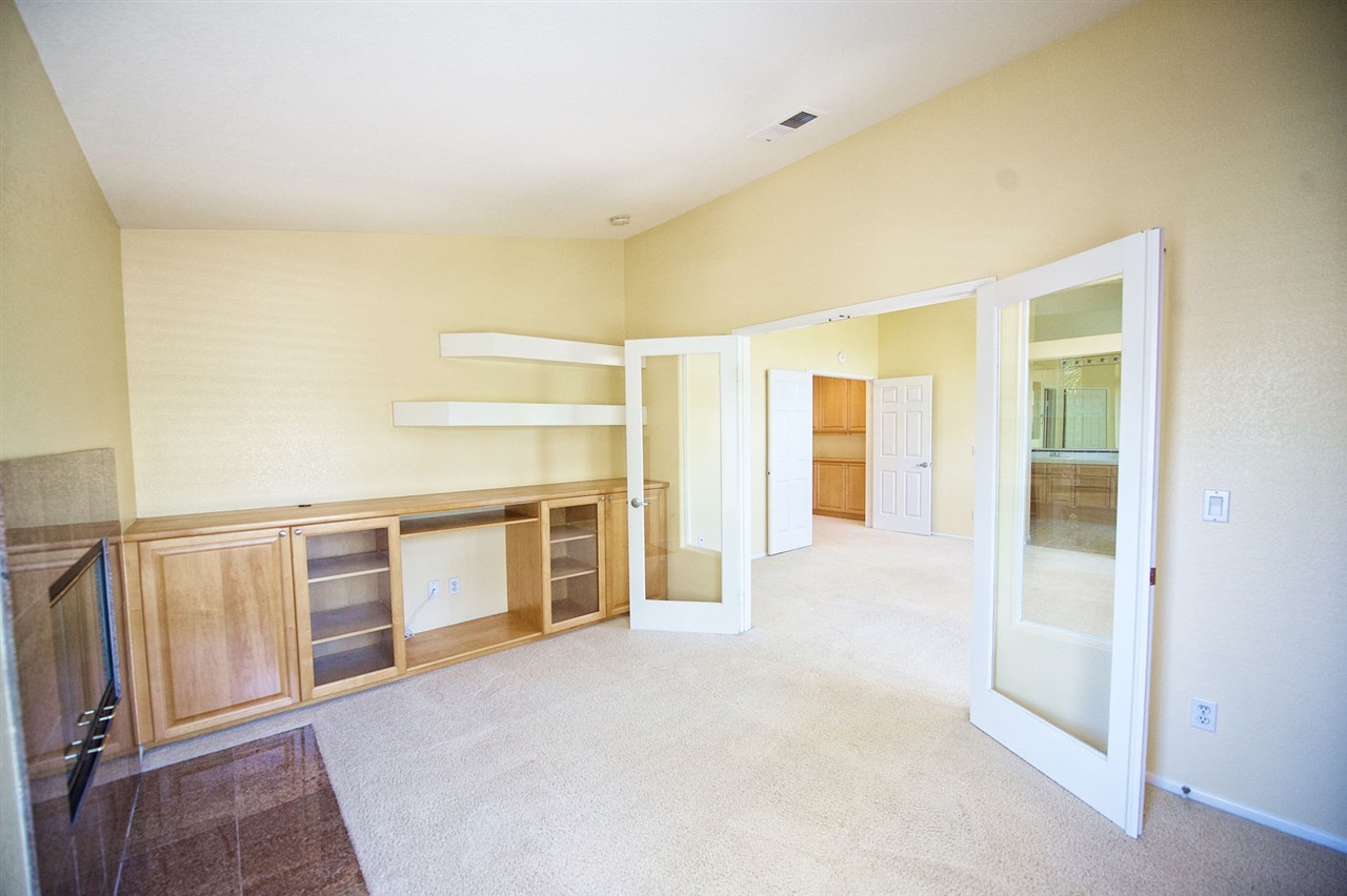 1066 Lighthouse Road Carlsbad, CA 92011 - Photo 17 of 25