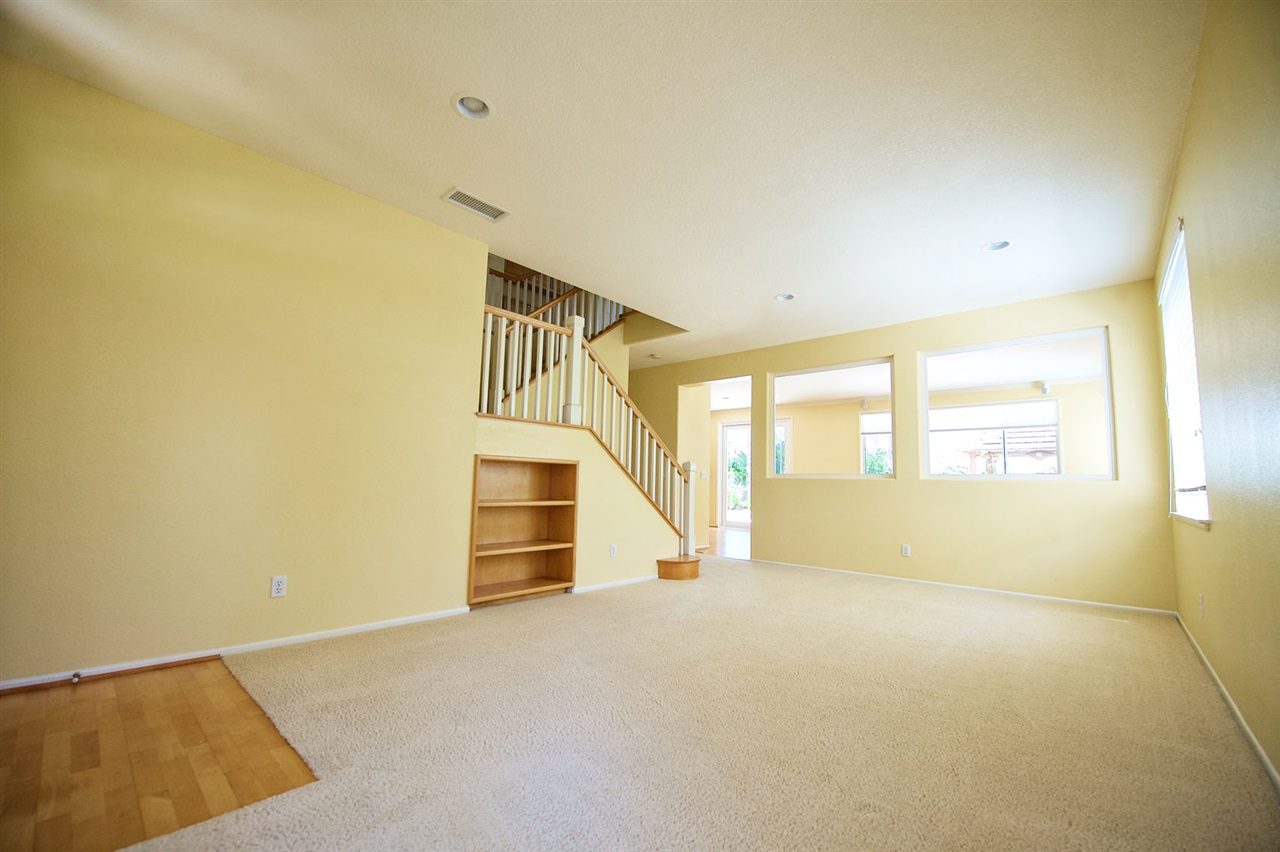 1066 Lighthouse Road Carlsbad, CA 92011 - Photo 3 of 25