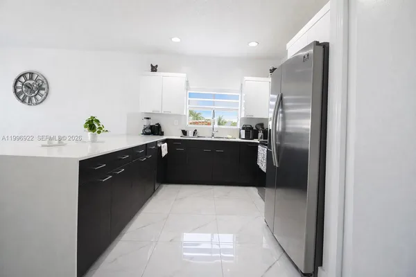 $7,000 | 15045 Southwest 38th Terrace, Unit 15045, Miami, FL 33185