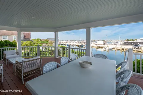 $6,200,000 | 564 Lake Avenue, Bay Head, NJ 08742