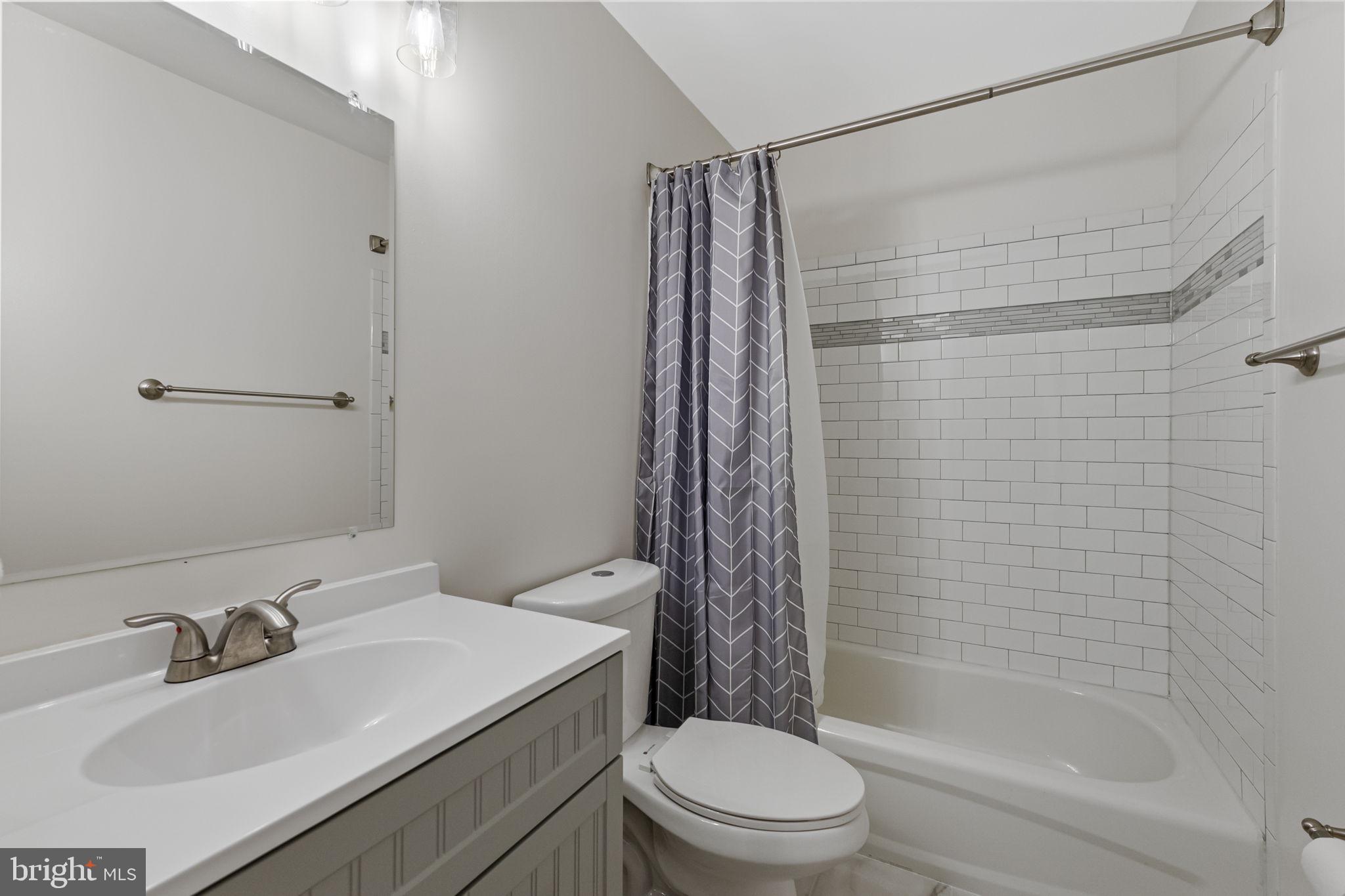13357 Rushing Water Way Germantown, MD 20874 - Photo 20 of 30 Full bath