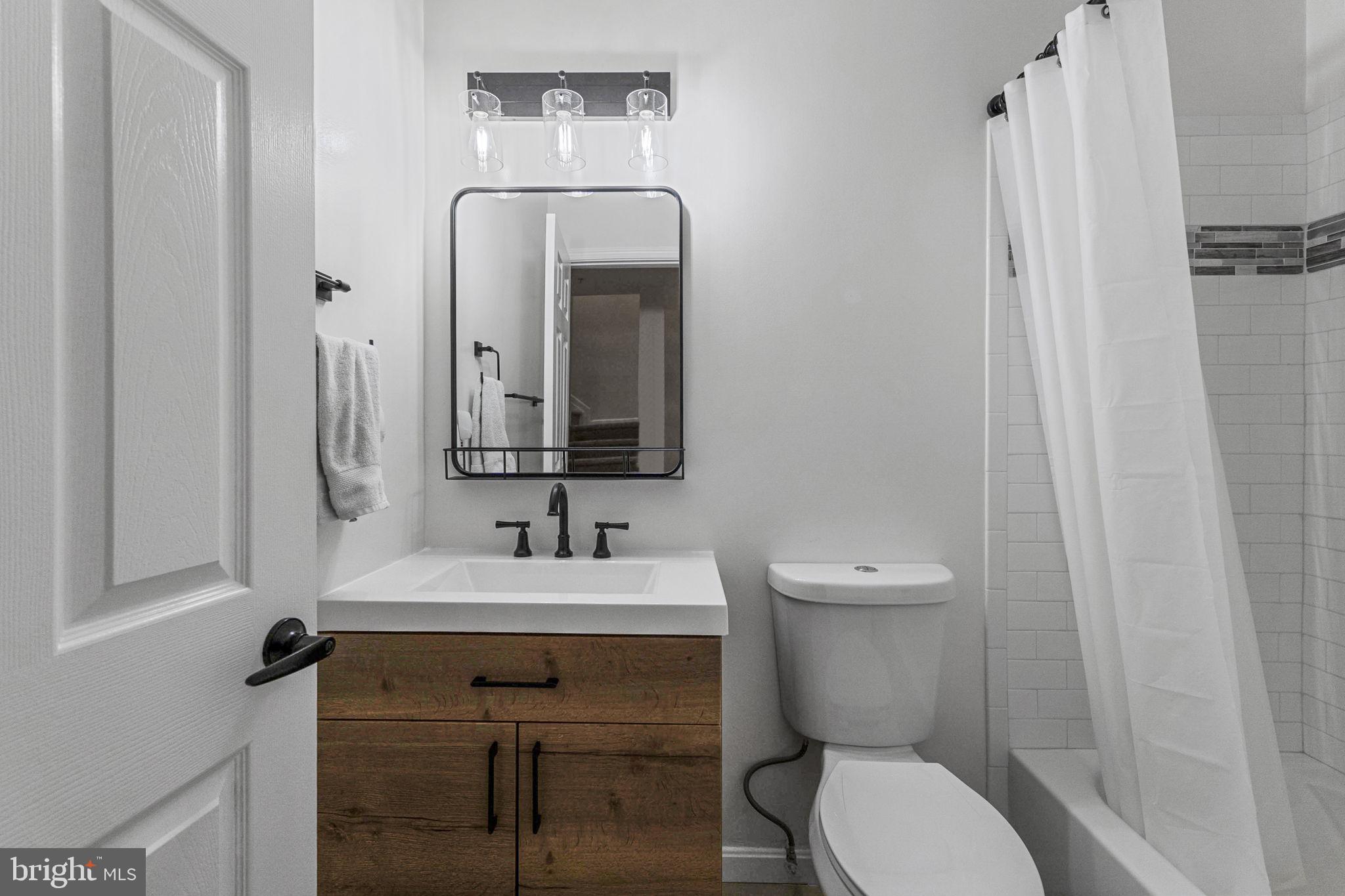 13357 Rushing Water Way Germantown, MD 20874 - Photo 25 of 30 Full bath