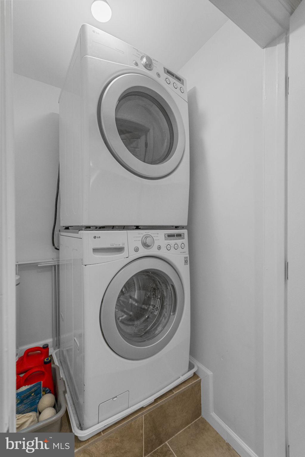 13357 Rushing Water Way Germantown, MD 20874 - Photo 26 of 30 Laundry