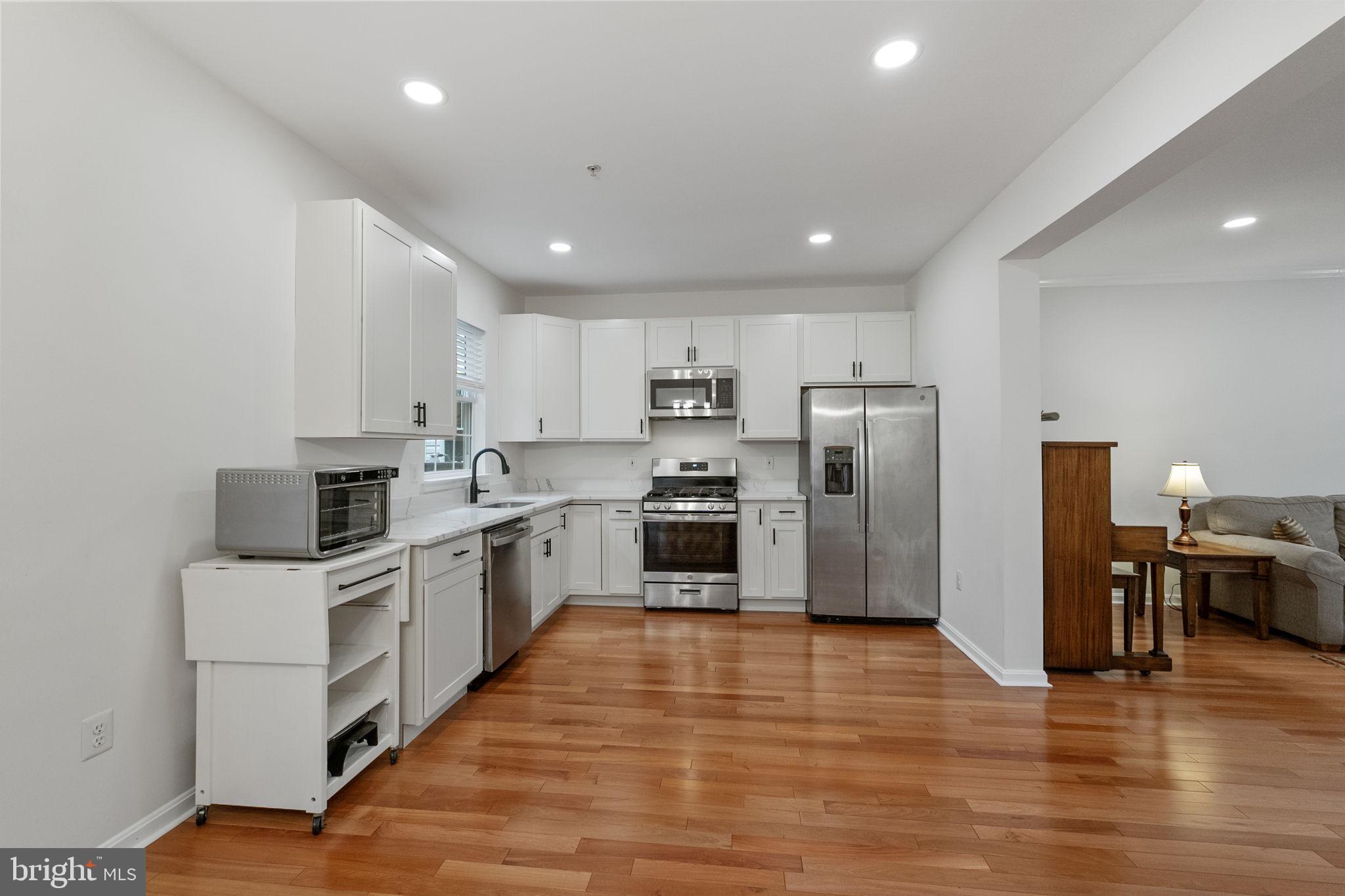 13357 Rushing Water Way Germantown, MD 20874 - Photo 3 of 30 Enjoy meal prep in the kitchen