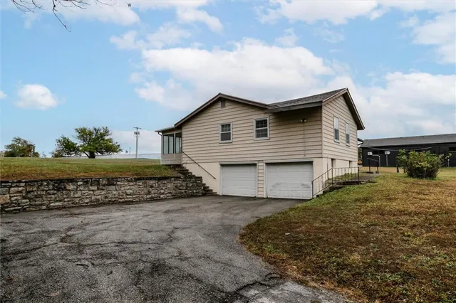 $350,000 | 12009 Merritt Road, Grandview, MO 64030