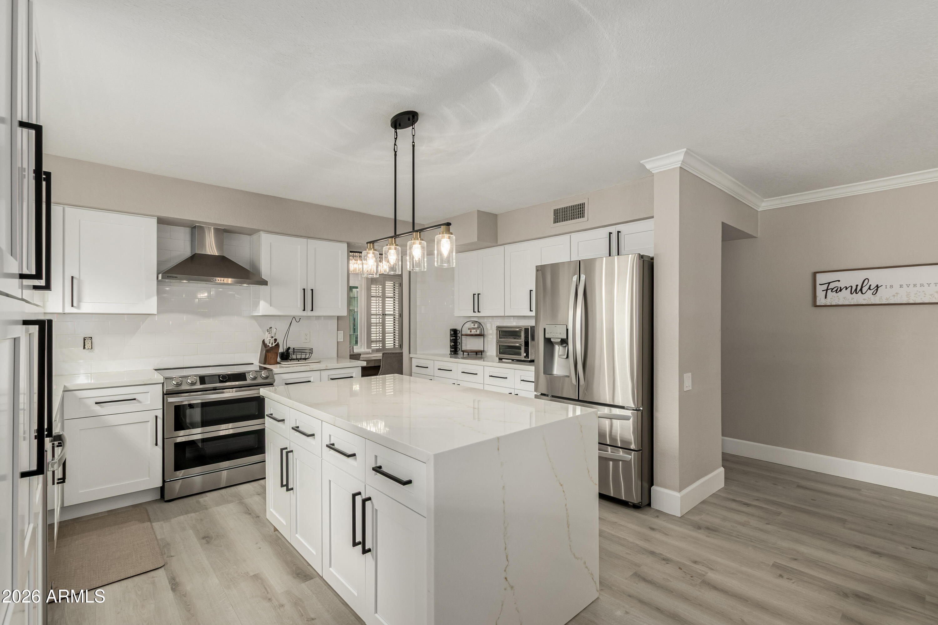 987 East Divot Drive Tempe, AZ 85283 - Photo 12 of 45 69748f_12 - Divot 987