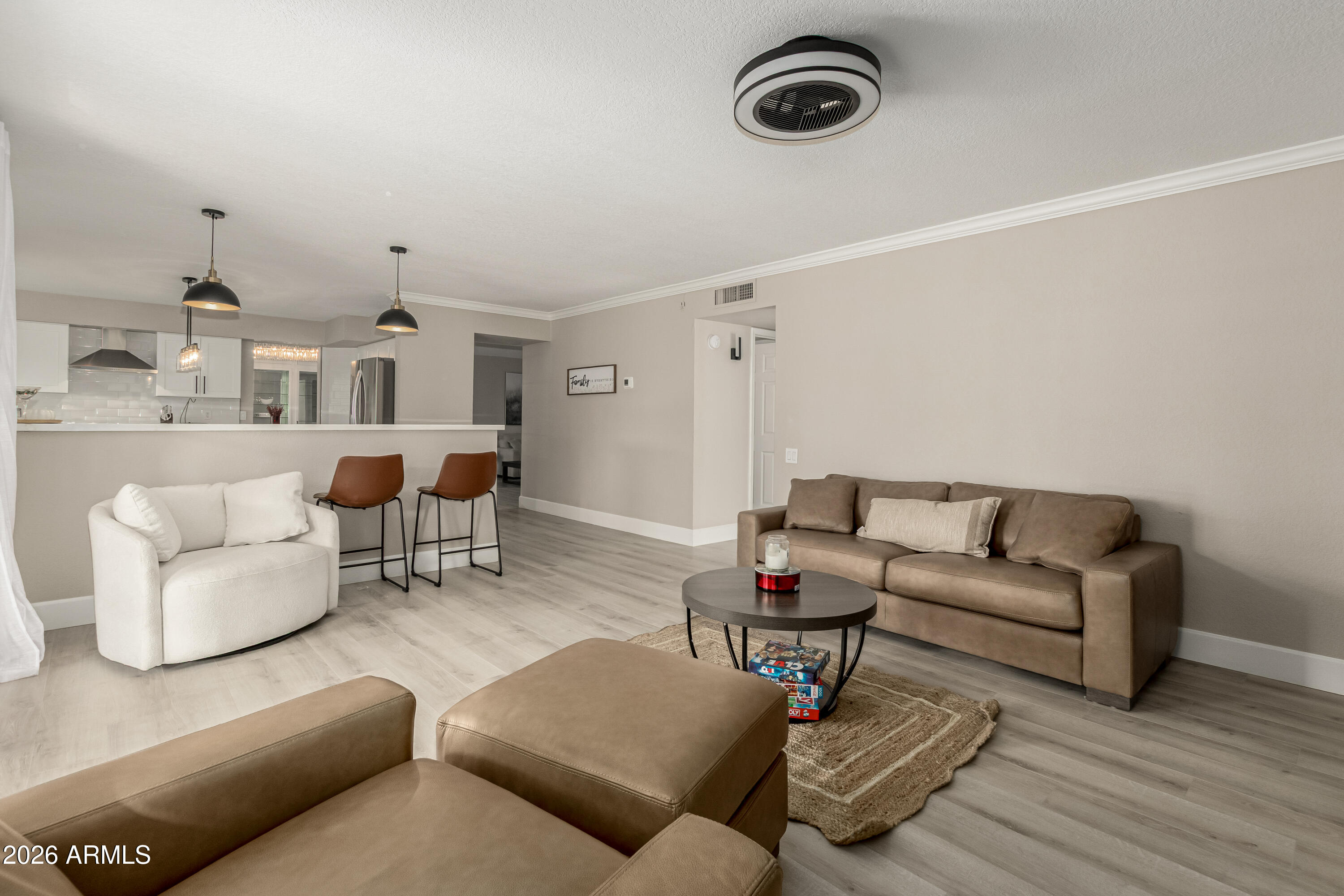 987 East Divot Drive Tempe, AZ 85283 - Photo 17 of 45 69748f_17 - Divot 987