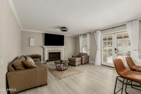 $778,000 | 987 East Divot Drive, Tempe, AZ 85283