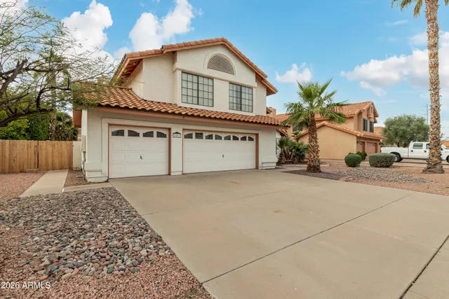 $730,000 | 987 East Divot Drive, Tempe, AZ 85283