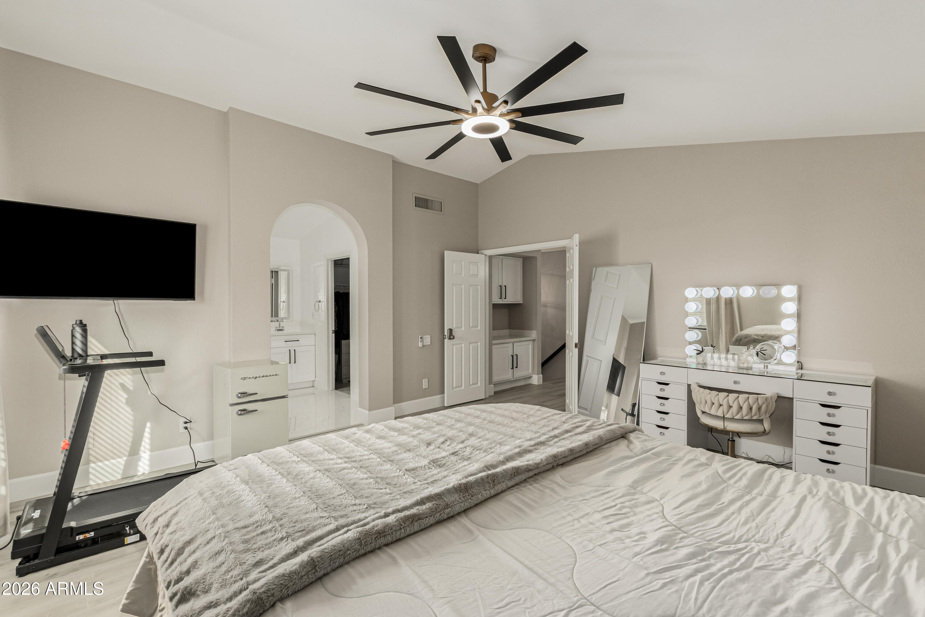 987 East Divot Drive Tempe, AZ 85283 - Photo 21 of 45 69748f_21 - Divot 987