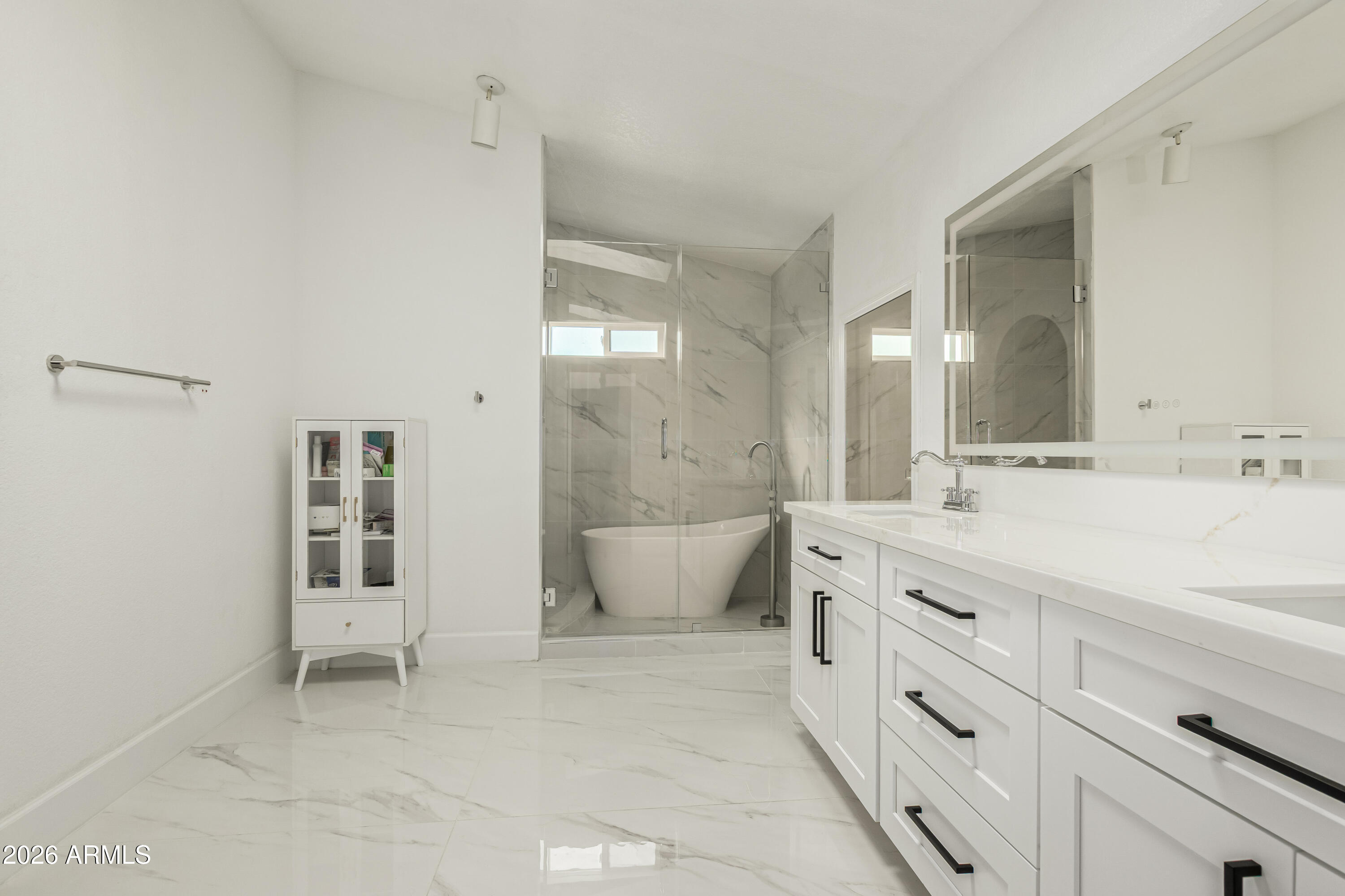 987 East Divot Drive Tempe, AZ 85283 - Photo 24 of 45 69748f_24 - Divot 987