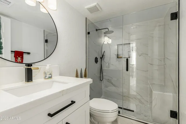 $730,000 | 987 East Divot Drive, Tempe, AZ 85283