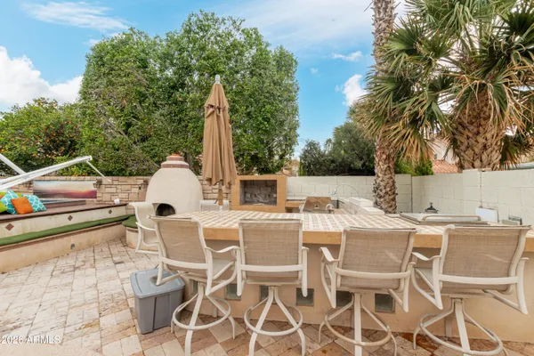$778,000 | 987 East Divot Drive, Tempe, AZ 85283