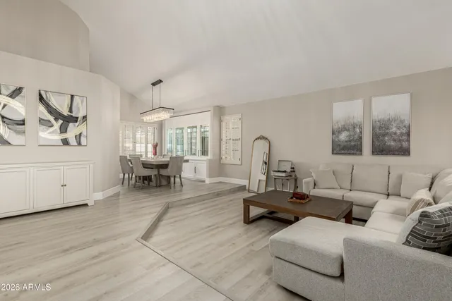 $730,000 | 987 East Divot Drive, Tempe, AZ 85283