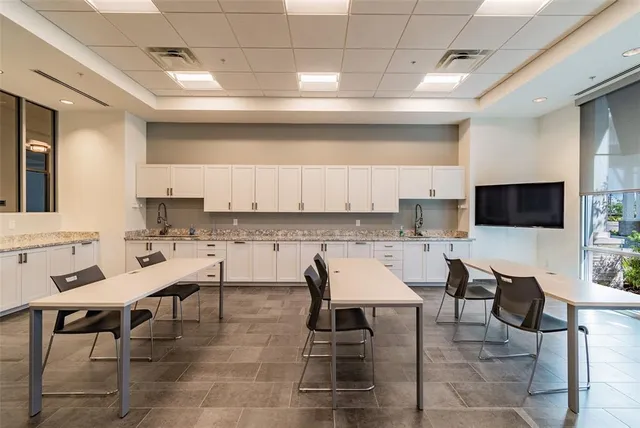 $2,795 | 19437 Ship Wheel Way, Land O Lakes, FL 34638