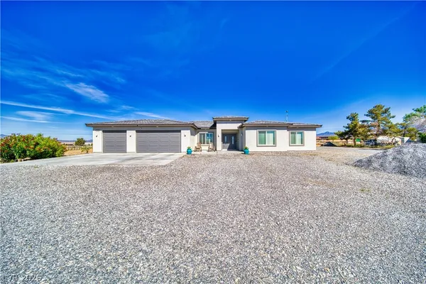 $645,000 | 2610 Banyon Street, Pahrump, NV 89048