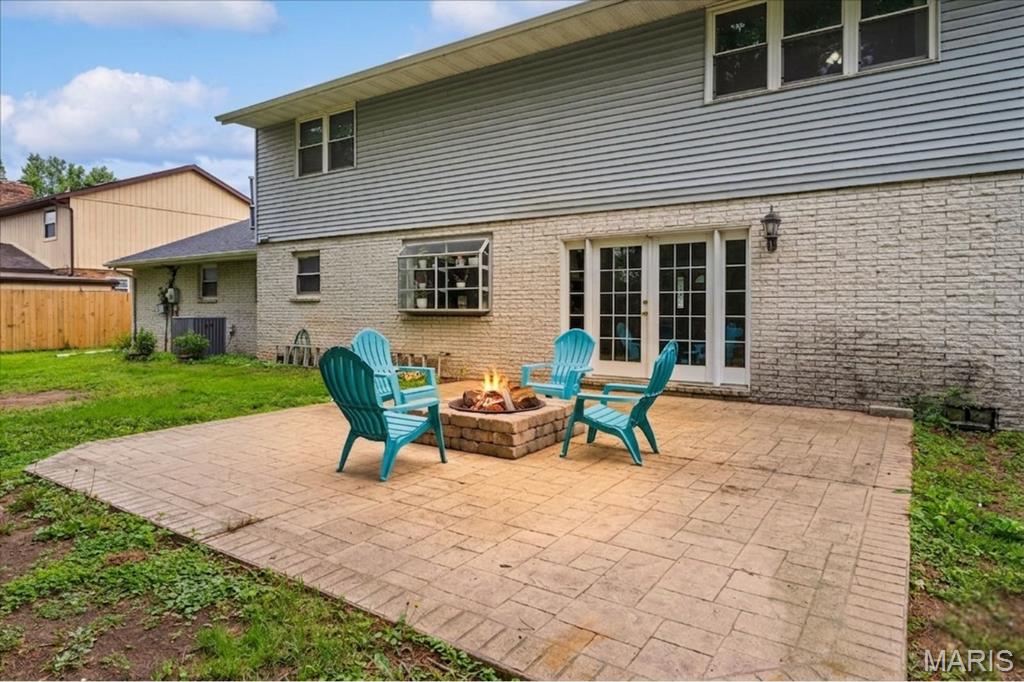 802 Reiss Road O'Fallon, IL 62269 - Photo 37 of 46