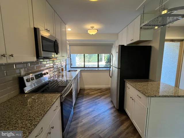 $2,350 | 42 Landmark Drive, Malvern, PA 19355