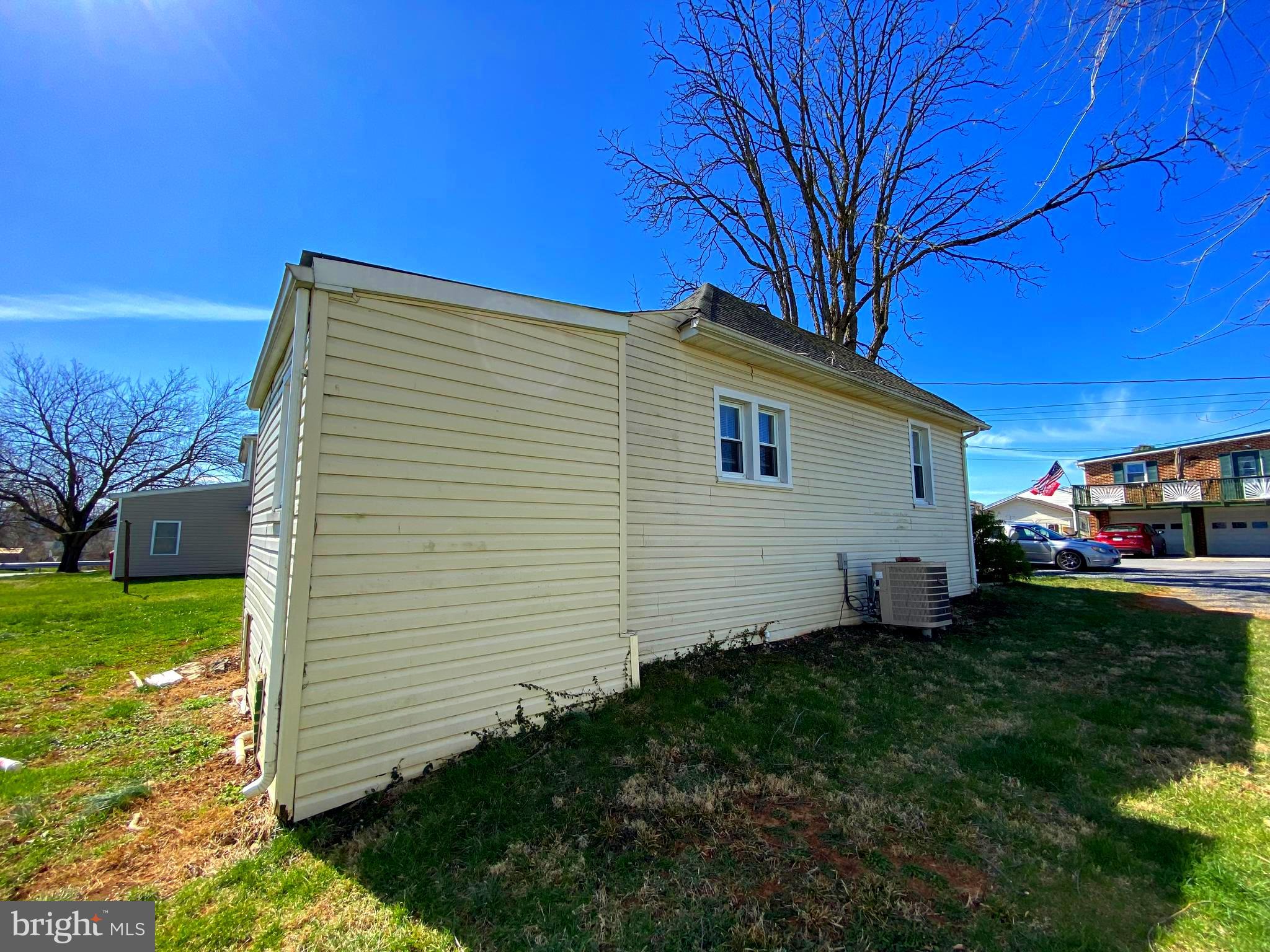 704 North Marshall Street Ranson, WV 25438 - Photo 6 of 21