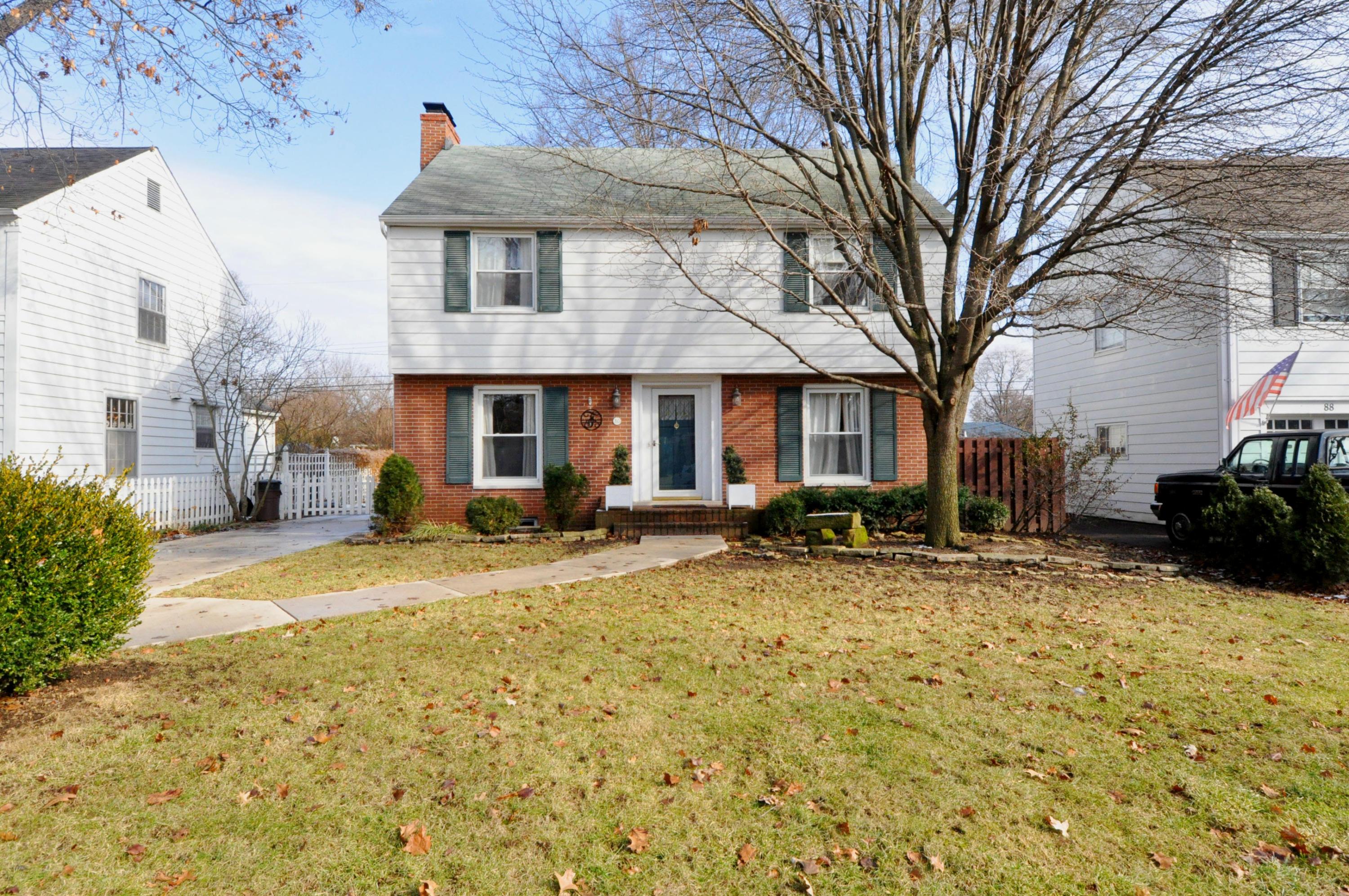 80 South Chesterfield Road Columbus, OH 43209 - Photo 3 of 46
