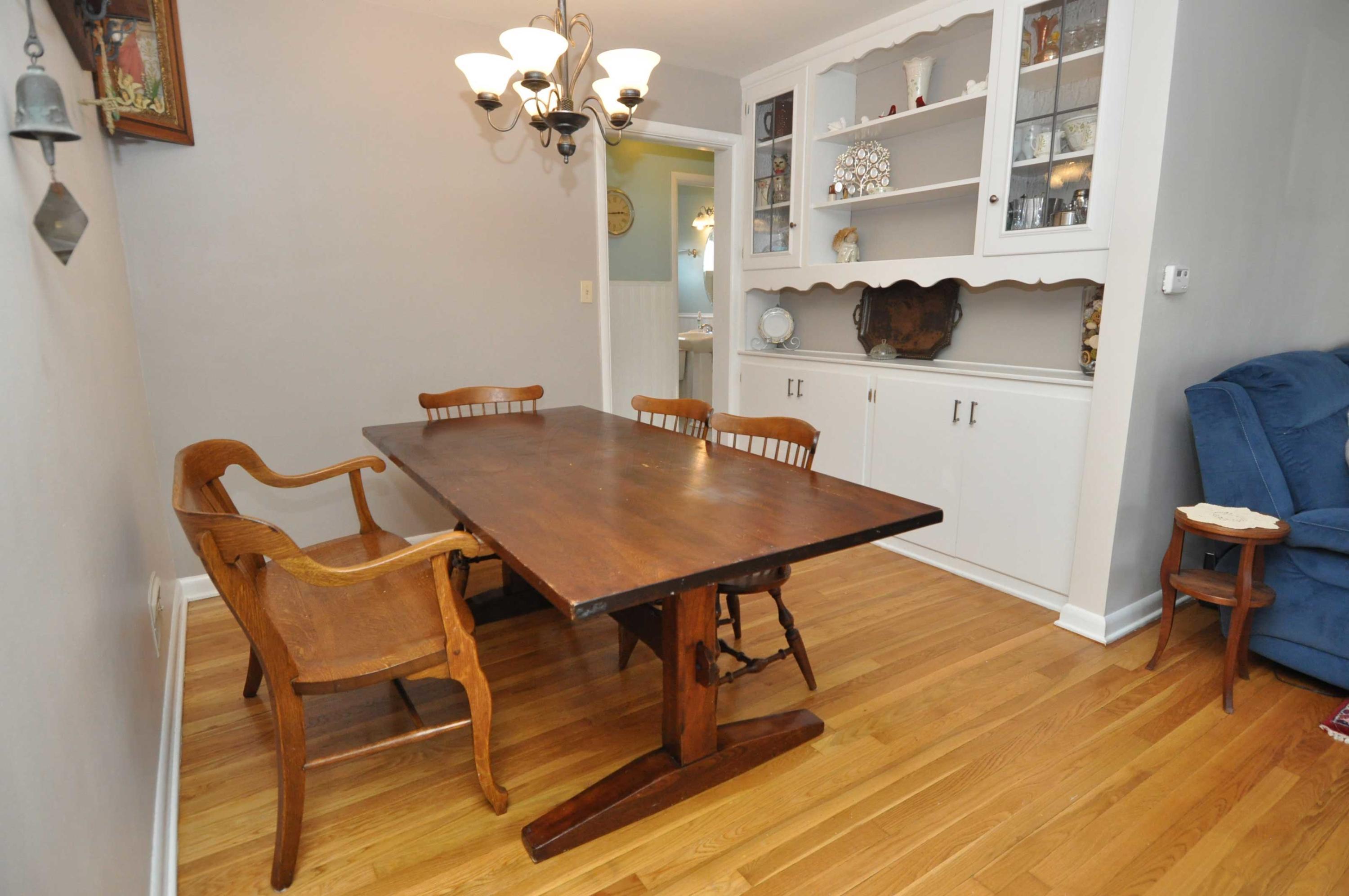 80 South Chesterfield Road Columbus, OH 43209 - Photo 10 of 46