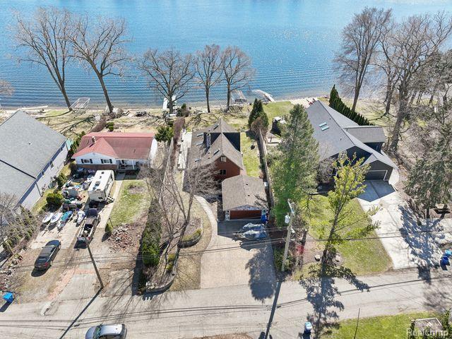 3641 Mann Road Clarkston, MI 48346 - Photo 44 of 63