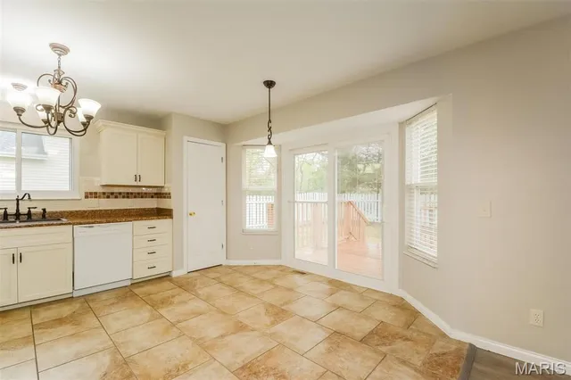 $2,105 | 1017 Providence Pointe Drive, Wentzville, MO 63385