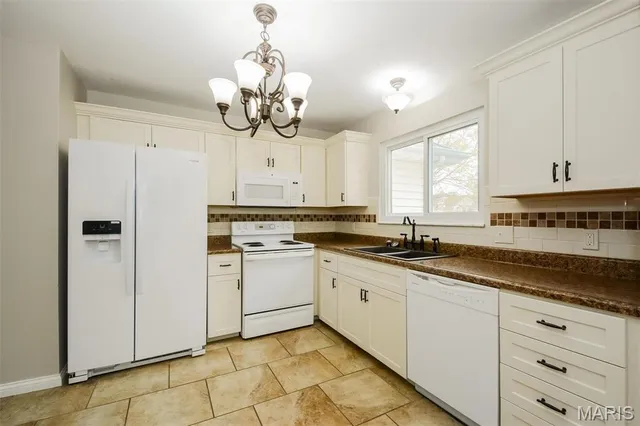 $2,105 | 1017 Providence Pointe Drive, Wentzville, MO 63385