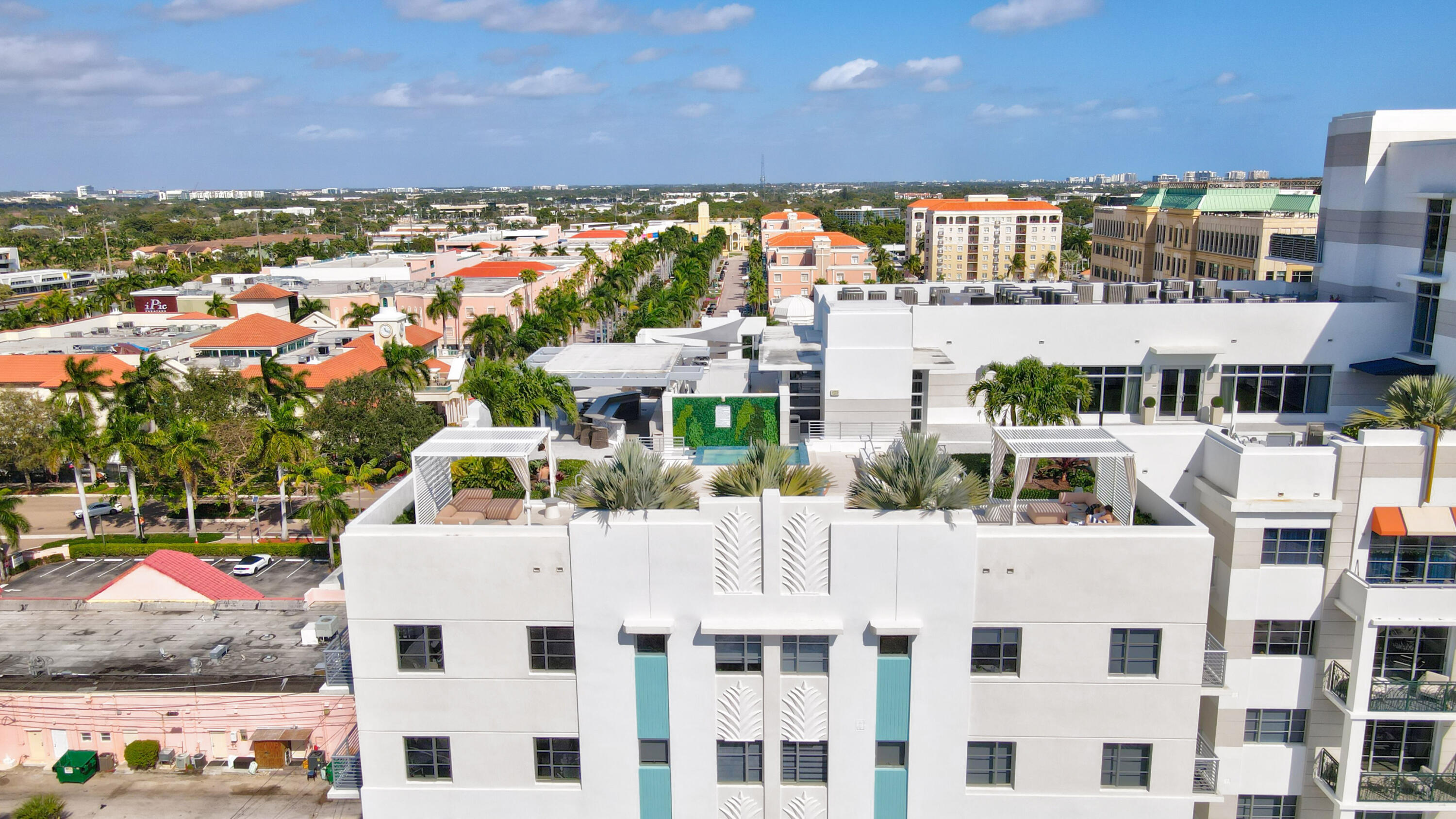 155 East Boca Raton Road, Unit 1114 Boca Raton, FL 33432 - Photo 42 of 61 Amenities - 9th Floor Sun Deck