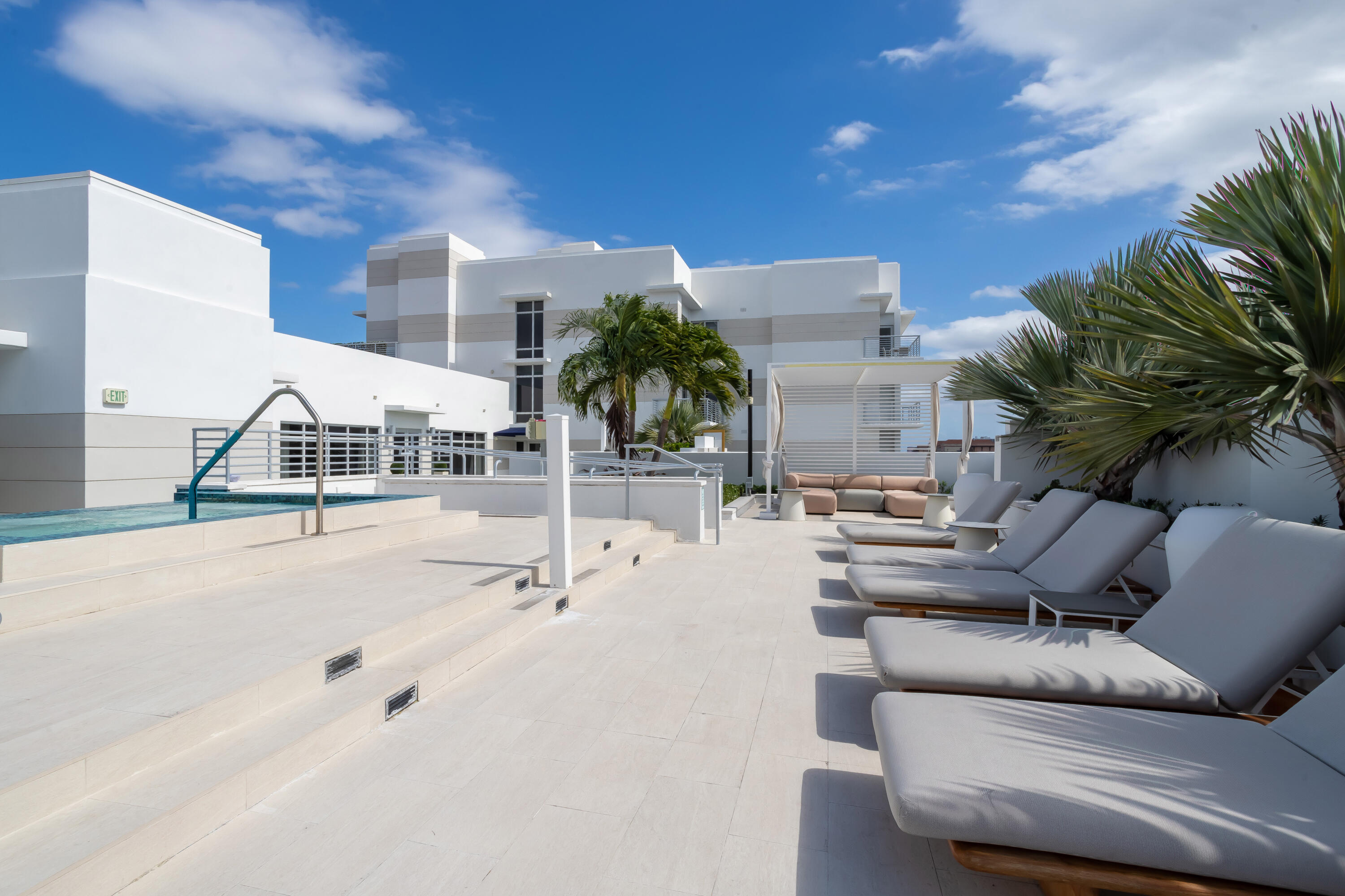 155 East Boca Raton Road, Unit 1114 Boca Raton, FL 33432 - Photo 47 of 61 Amenities - 9th Floor Sun Deck