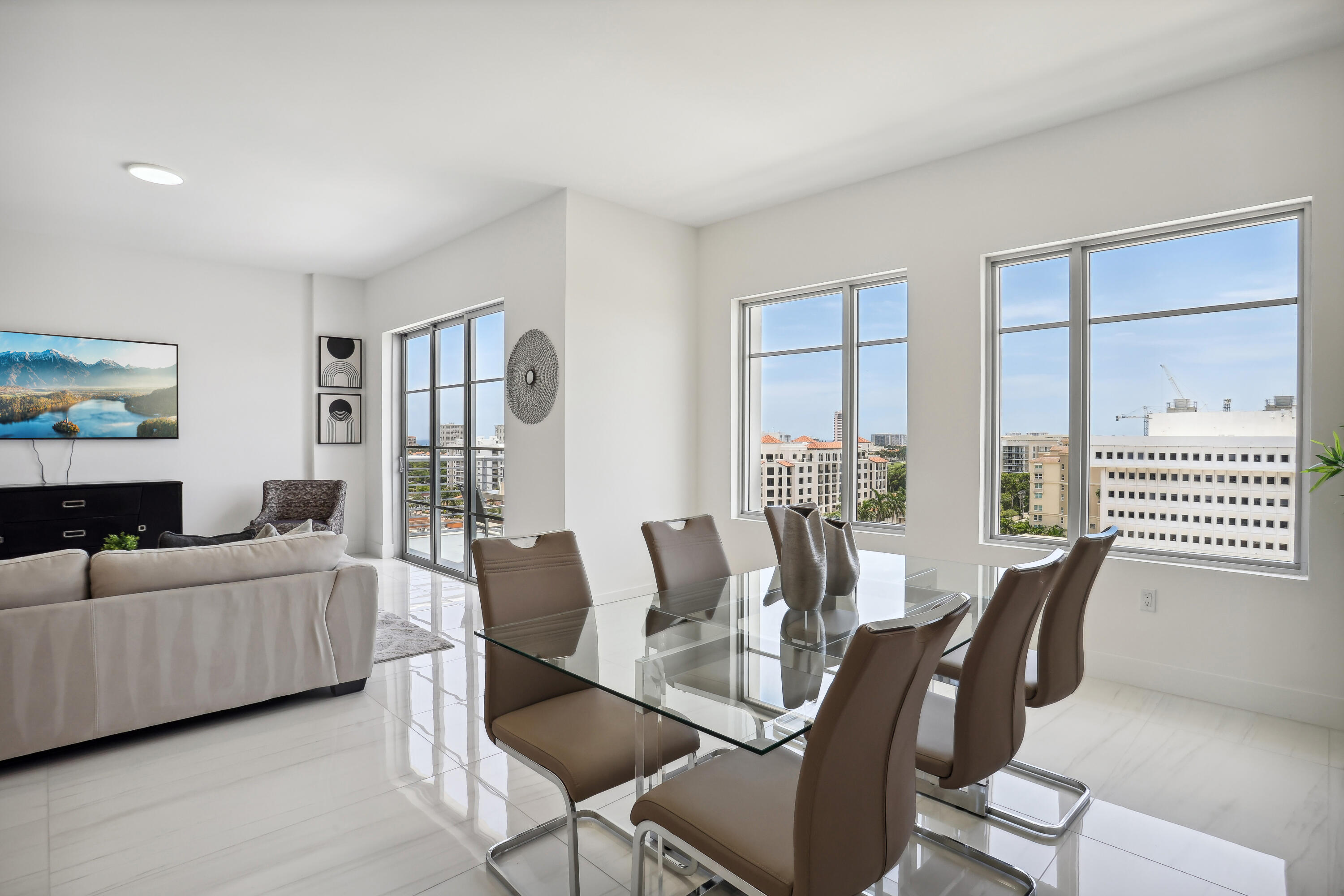 155 East Boca Raton Road, Unit 1114 Boca Raton, FL 33432 - Photo 6 of 61 Dining Area