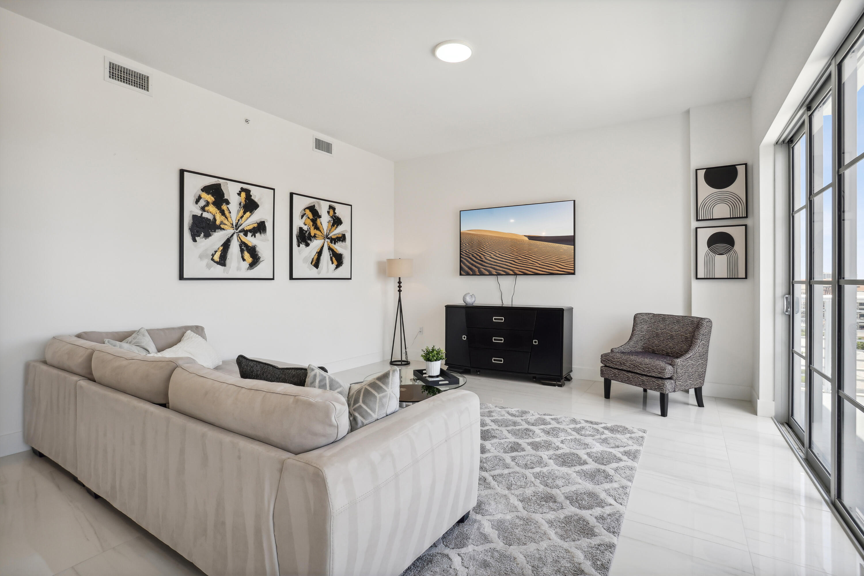 155 East Boca Raton Road, Unit 1114 Boca Raton, FL 33432 - Photo 7 of 61 Living Room