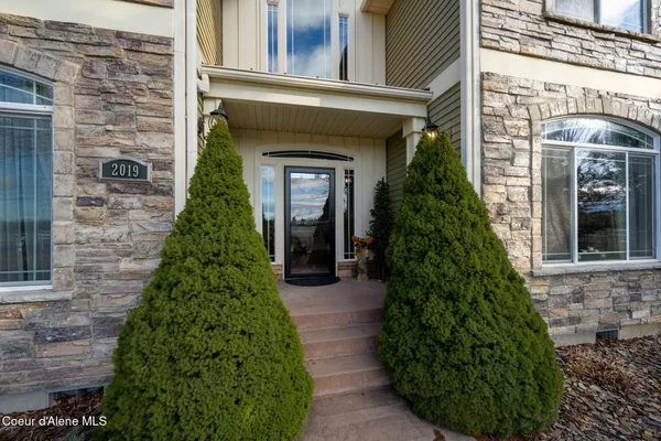 $1,300,000 | 2019 East Brunner Road, Athol, ID 83801