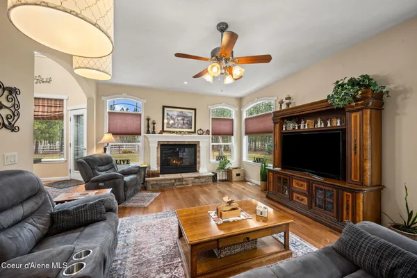 $1,300,000 | 2019 East Brunner Road, Athol, ID 83801