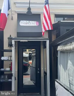 a view of a living room