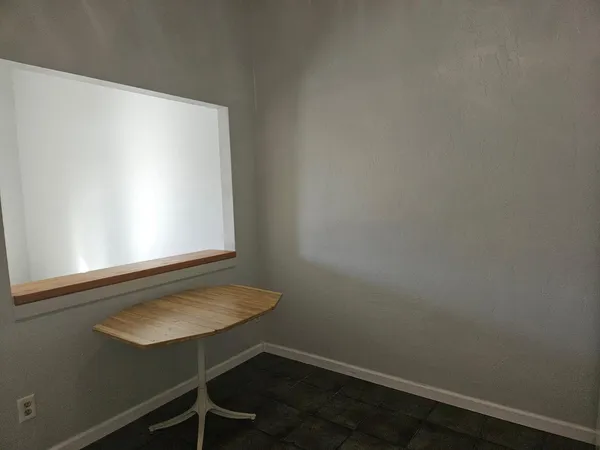 $1,895 | 555 North May, Unit 35, Mesa, AZ 85201