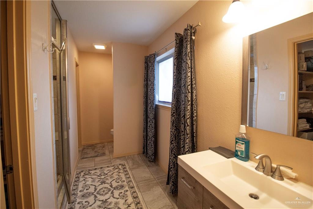 1007 East Solar Drive Mission, TX 78574 - Photo 11 of 24