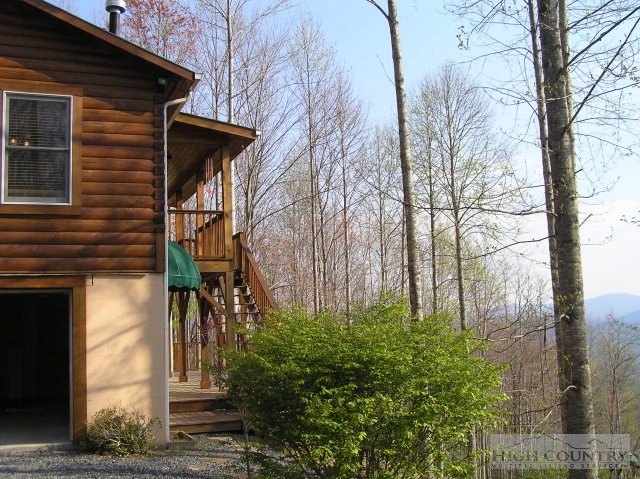 850 Andy Hicks Road Banner Elk, NC 28604 - Photo 1 of 1 a front view of a house with a yard